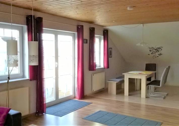 Appartement entier, Appartement 'Beim Ried' avec balcon et Wi-Fi in Bad Waldsee, Region Bodensee-Oberschwaben