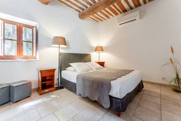B&b for 2 People in Violès, Provence, Photo 2