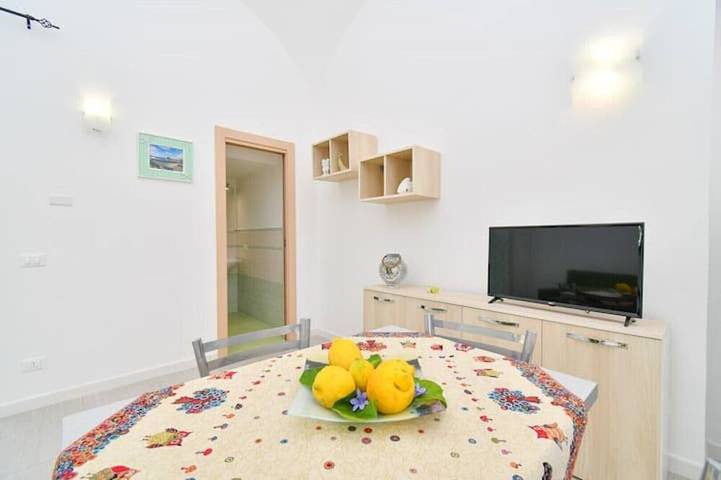 Apartamento de vacaciones para 2 personas, con balcón además de jardín y jacuzzi - 1