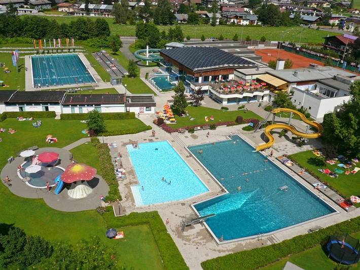 Hotel für 2 Personen, mit Balkon und Garten in Sankt Johann in Tirol - 2