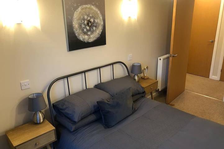 Appartement entier, Appartement-Basic-Sdb privée avec douche-Vue sur la rivière-Penthouse 27 Skip... in Great Paxton, Cambridgeshire