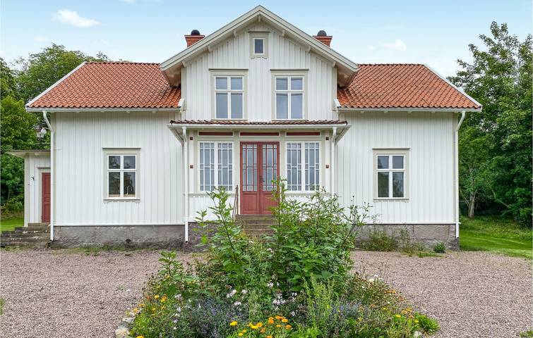 Ferienhaus für 8 Personen, mit Terrasse und Garten in Ödeshög - 2