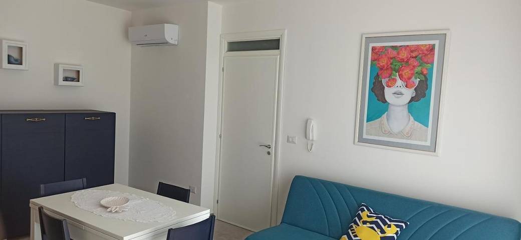 Ferienwohnung für 4 Personen, mit Terrasse und Ausblick in Santa Maria al Bagno