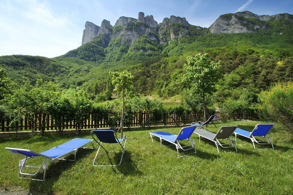 Relajación, ocio y deporte en paz entre Vercors y Provenza in Chastel-Arnaud, Región de Die