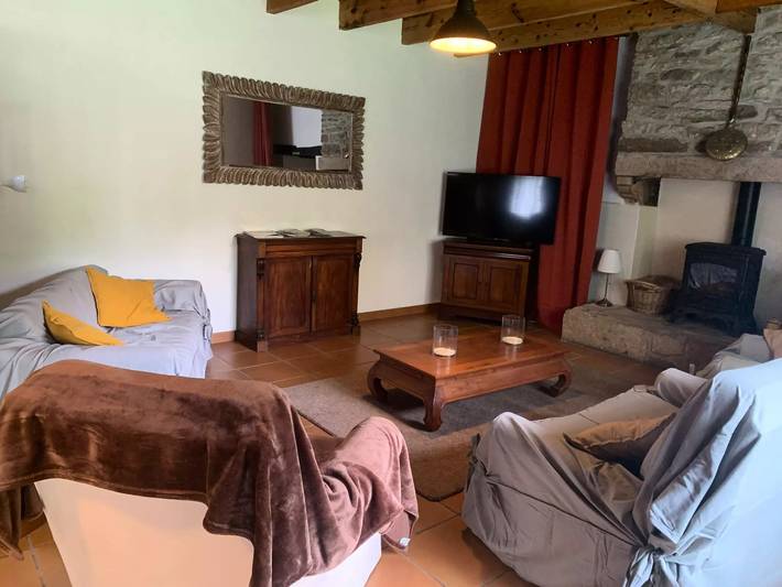 Villa pour 4 personnes, avec piscine et jardin