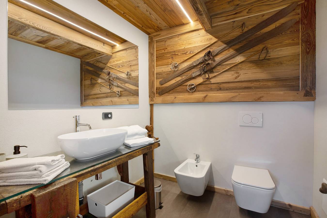 Vakantiehuis 'Alpine A&S' met bergzicht, wifi en airconditioning, foto 15
