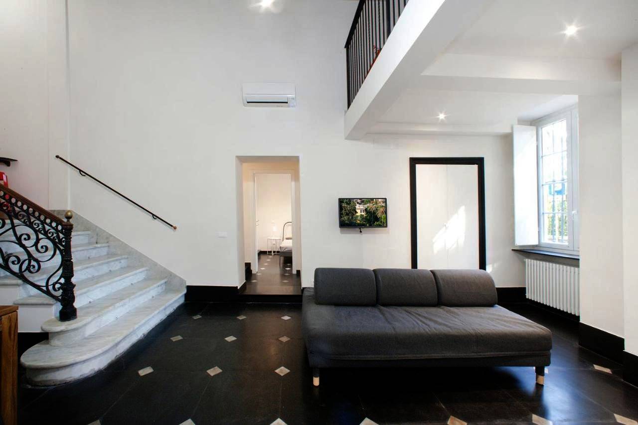 Old Villa stylish apartment in Genua (Stadt), Genua