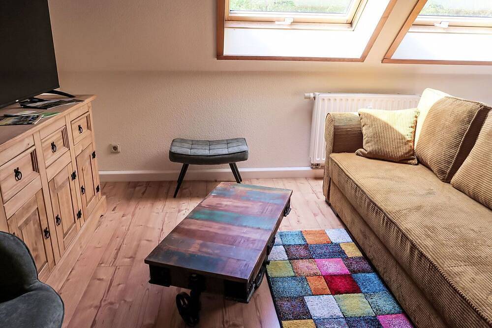 Ganze Wohnung, Gemütliche Wohnung für 5 Personen mit  W-Lan, Tv und Haustiere erlaubt in Großschönau, Zittauer Gebirge