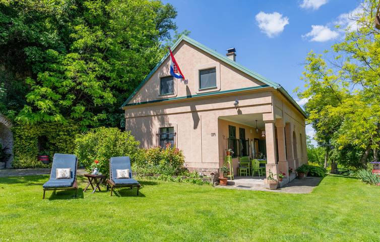 Dom dla 4 osób, z taras i widok w Slawonia