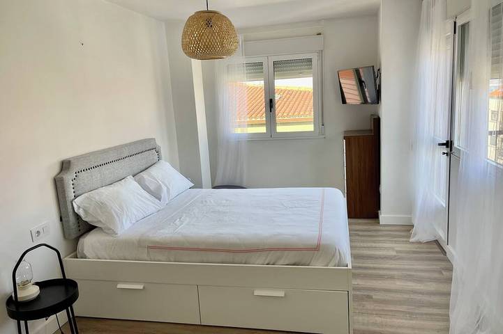 Ganze Wohnung, Family apartment near the beach in A Pobra do Caramiñal, Rías Baixas