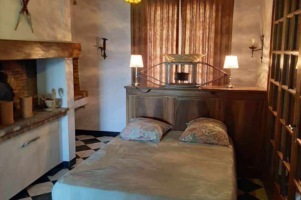 Villa rental in Apt in Apt, Regionaler Naturpark Luberon