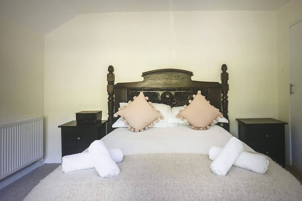 Delightful New Forest Cottage in Idyllic Village in Lyndhurst, Hampshire