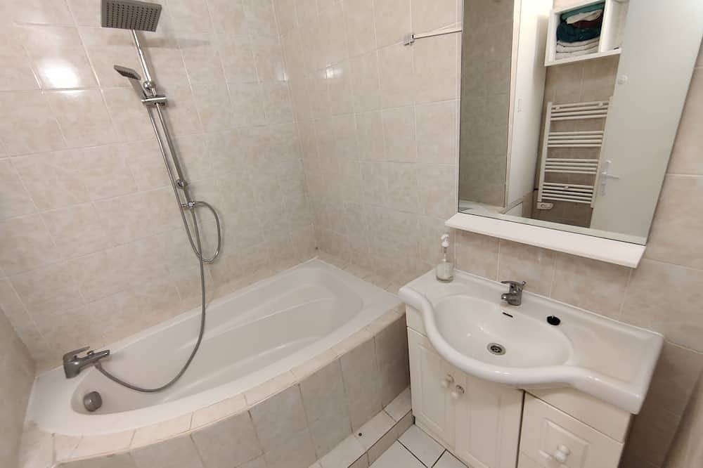 Entire apartment, Appartement à Proximité de Disney Land Paris in Esbly, Seine-et-Marne