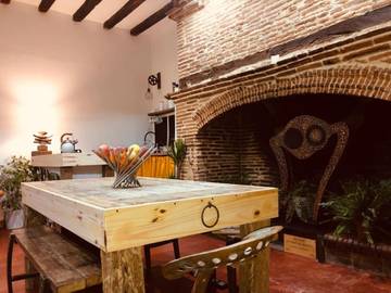 Gîte pour 4 personnes, avec vue et jardin dans Saramon