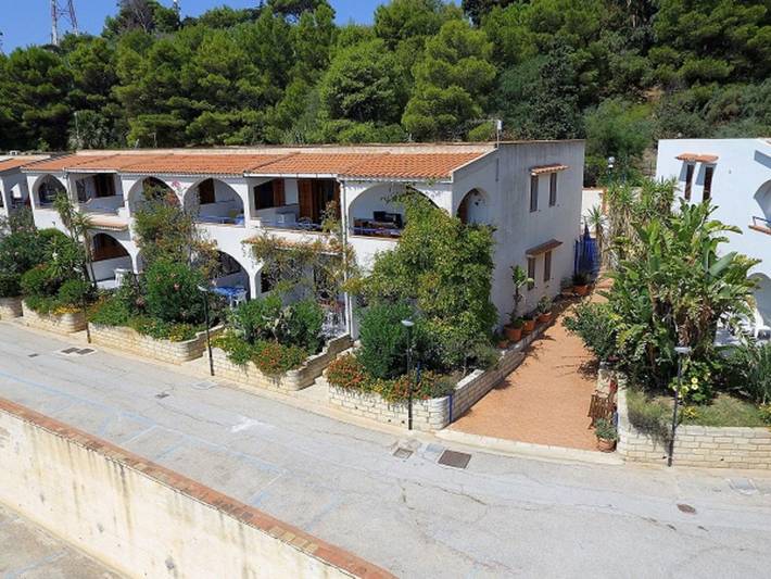 Ganze Wohnung, Renella' Wohnung mit Wasserblick in Localita Rogana, Sciacca