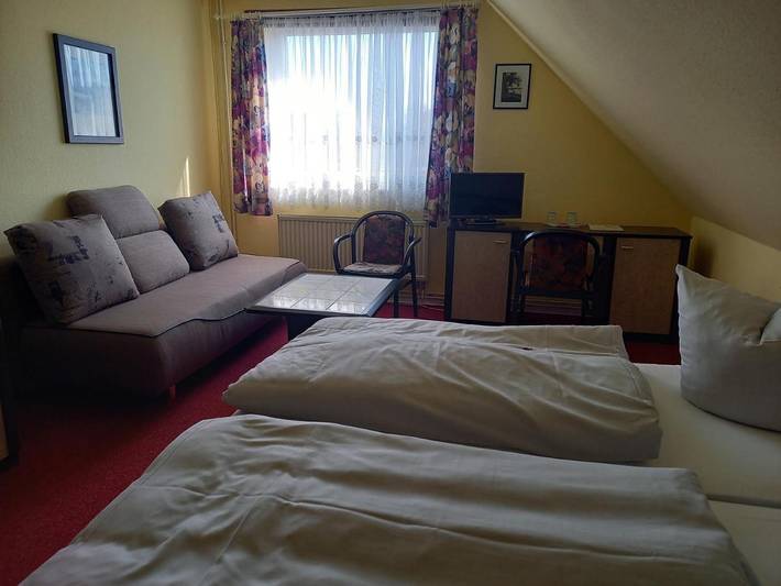 Ferienhaus für 2 Personen, mit Terrasse und Garten sowie Sauna und Ausblick in Lübstorf - 2