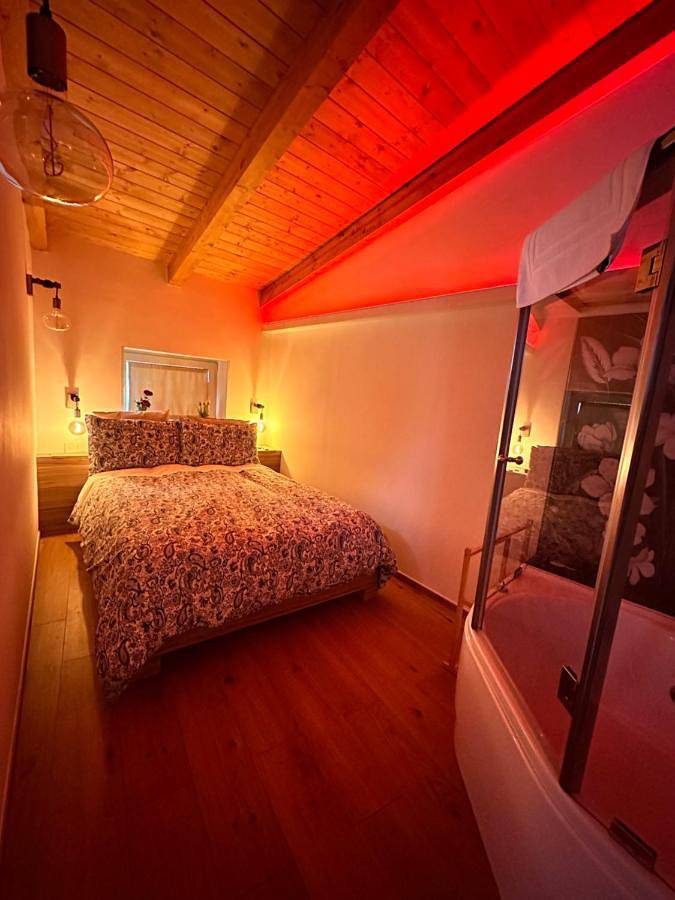 B&b per 3 persone, con Idromassaggio e Giardino a Benevento