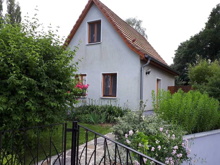 Ferienhaus für 3 Personen, mit Garten und Terrasse, kinderfreundlich auf Rügen - 2