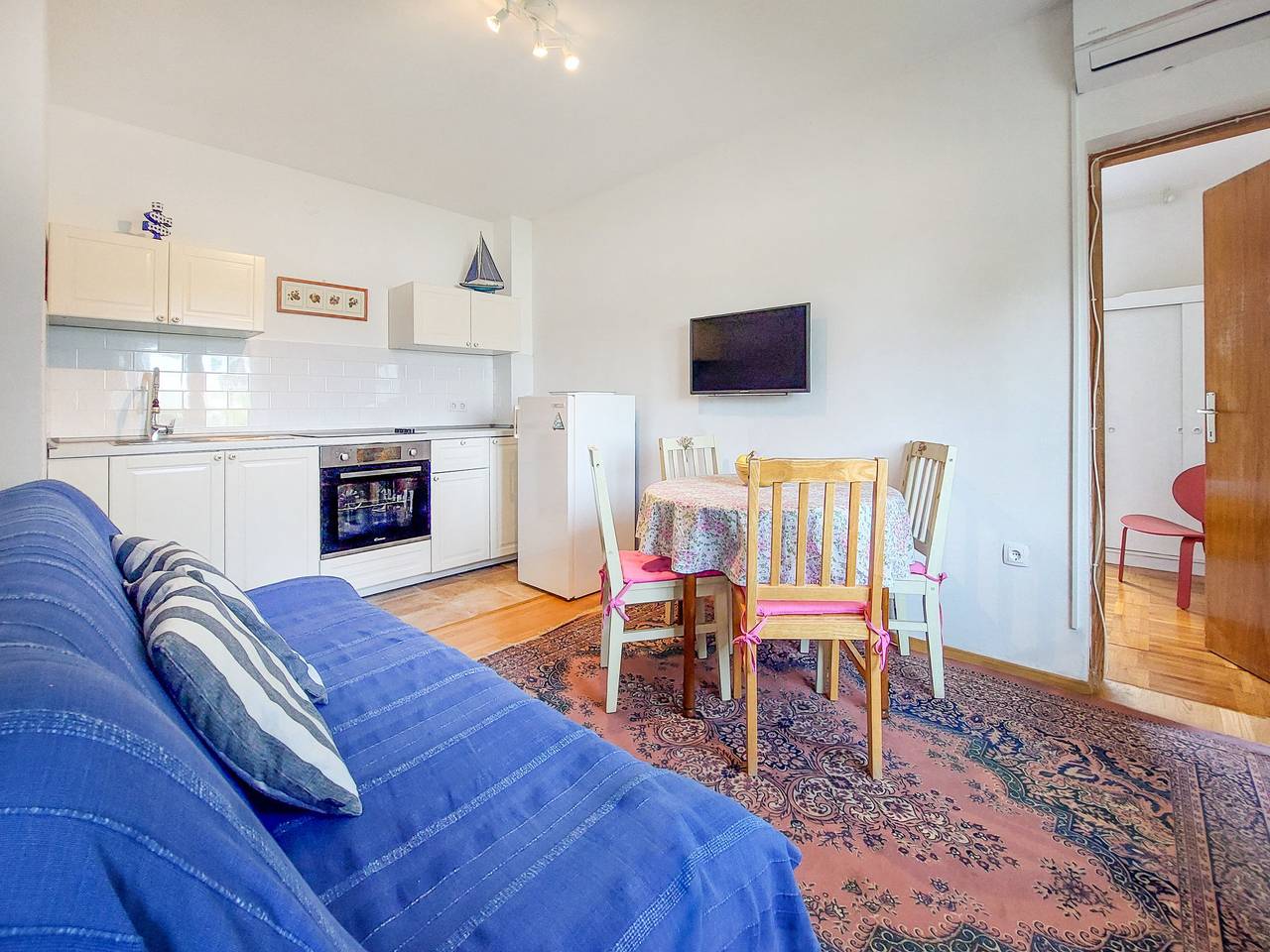 Ganze Wohnung, Martina in Njivice, Krk