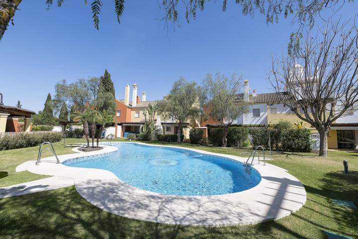 Ferienhaus für 12 Personen, mit Terrasse und Pool in El Puerto de Santa María