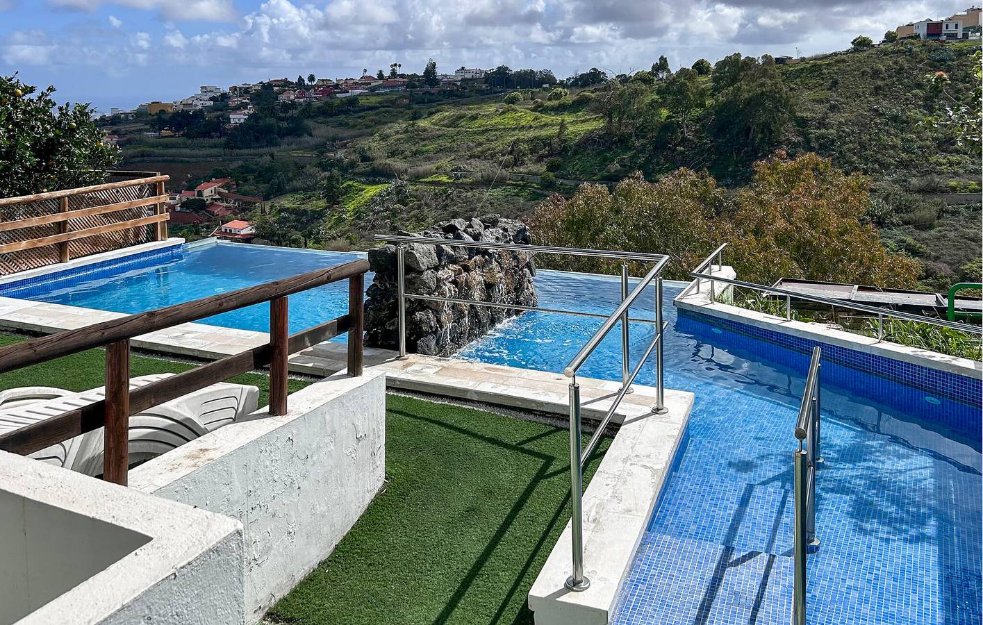 Appartement confortable avec vue sur la mer et piscine à Firgas – À proximité des restaurants et du centre-ville in Firgas, Grande Canarie du Nord