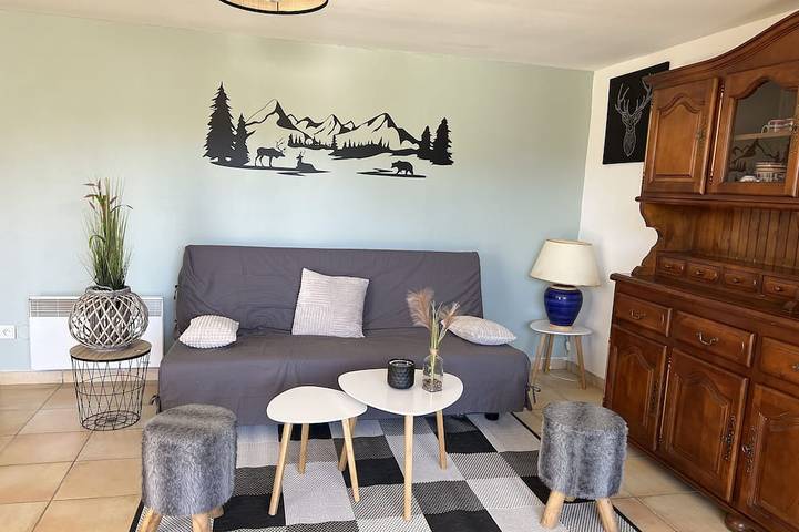 Appartement de vacances pour 4 personnes, avec terrasse et jardin, animaux acceptés