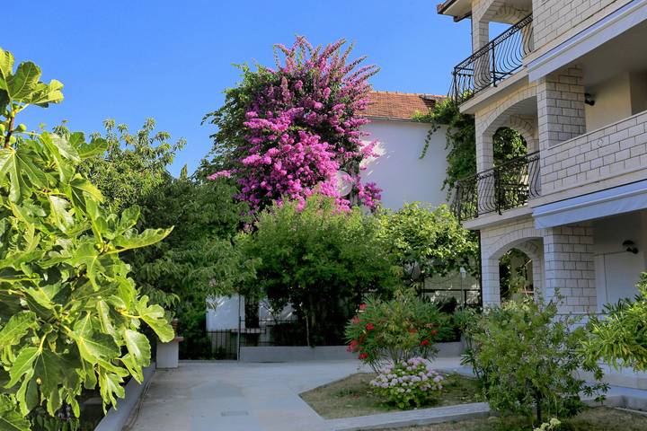 Gîte pour 4 personnes, avec balcon/terrasse à Okrug Gornji - 4