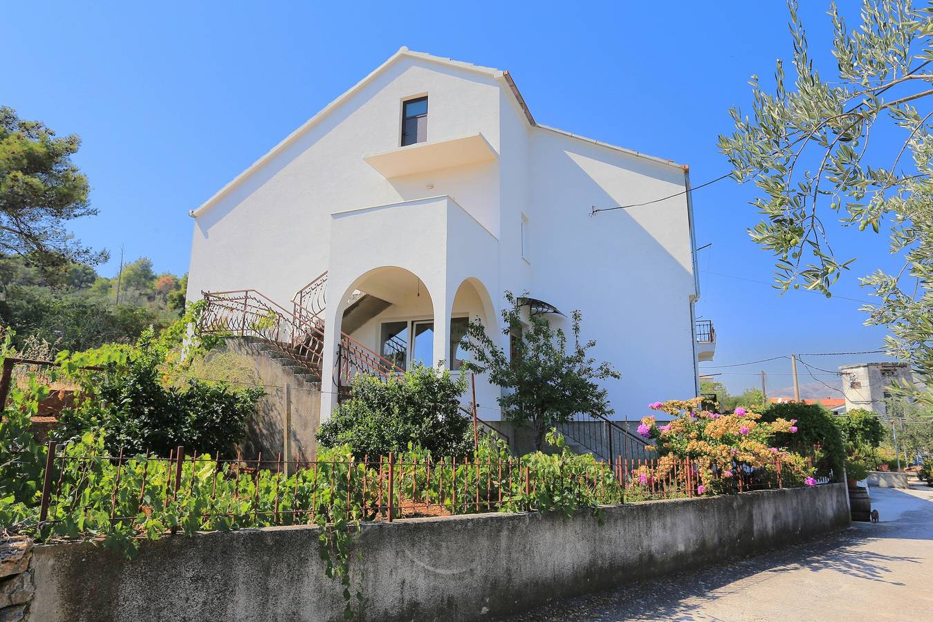 Zimmer mit Terrasse Arbanija, Ciovo S-1125-a in Arbanija, Ciovo