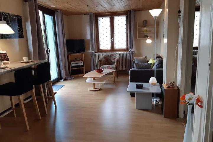 Gîte pour 3 personnes, avec jardin ainsi que terrasse et piscine dans Pic de Céüse - 3