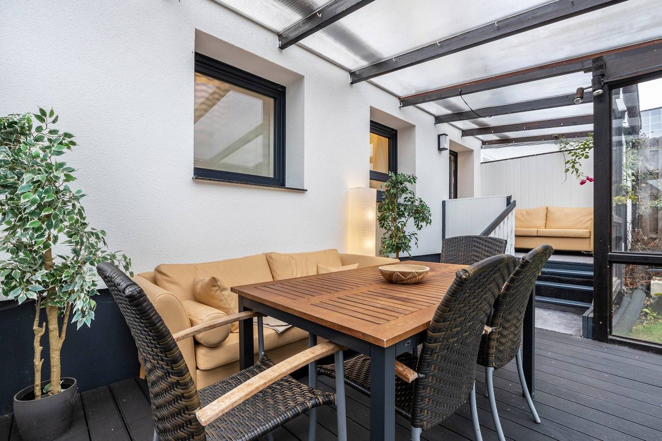 Apartamento entero, Fewobyhd Planta baja - 65 m² con terraza acristalada y punto de carga in Bad Salzuflen, Distrito de Lippe