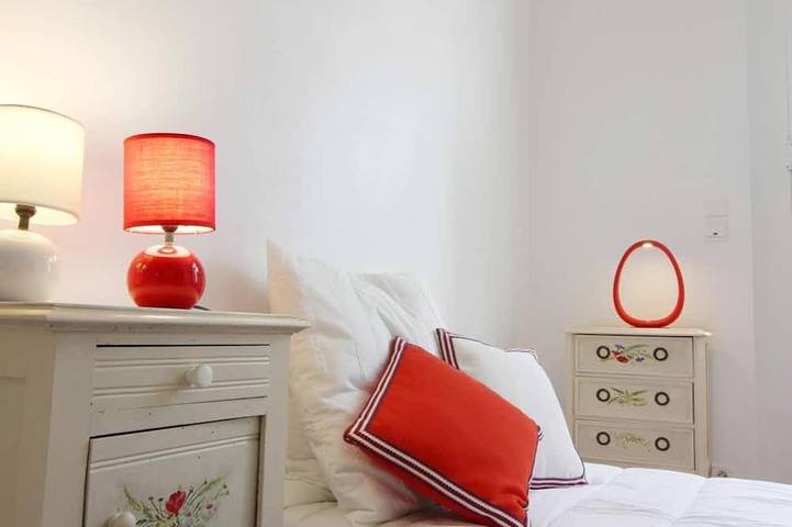 Location de vacances pour 6 personnes, avec jardin à Mouliets-et-Villemartin - 3