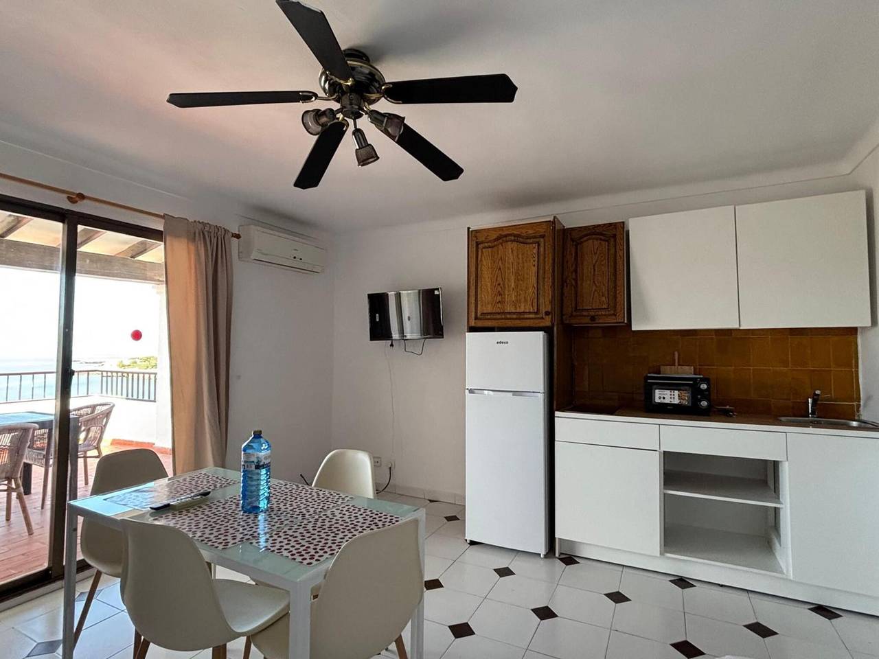Apartment 'Vista Mar 2Bb' mit Meerblick, Wlan und Klimaanlage in S'Arenal Petit, Sant Joan de Labritja