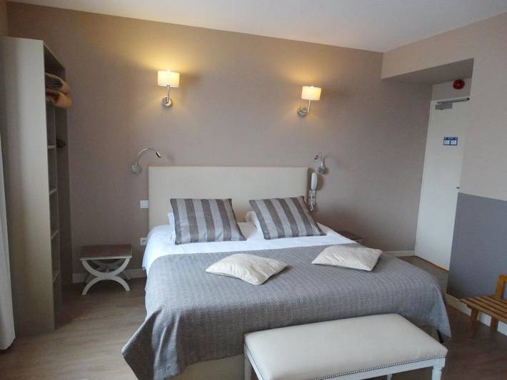 Hôtel pour 2 personnes dans Sainte-Gauburge-Sainte-Colombe - 4