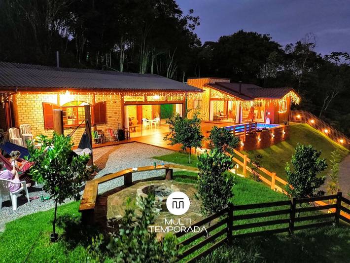 Casa de vacaciones para 12 personas, con jardín - 1