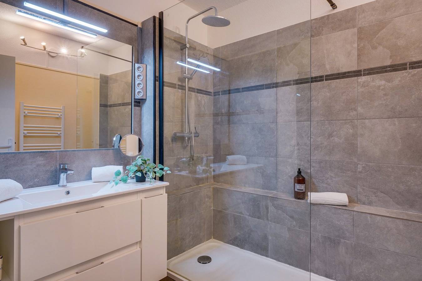 Geheel appartement, Le Charme D'Antan - quartier Chartrons in Bordeaux, Bordeaux en omgeving