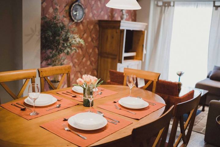 Apartamento para 7 personas, con Balcón y Vistas en Trujillo