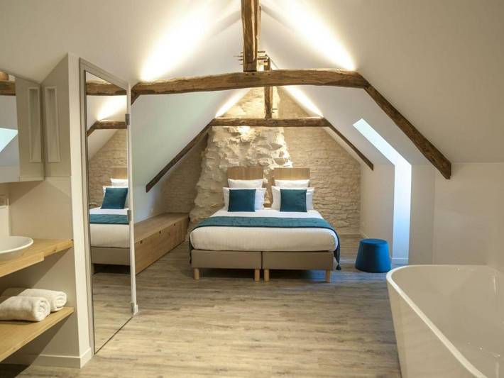 Location de vacances pour 6 personnes, avec jardin ainsi que piscine et terrasse à La Cassagne - 3