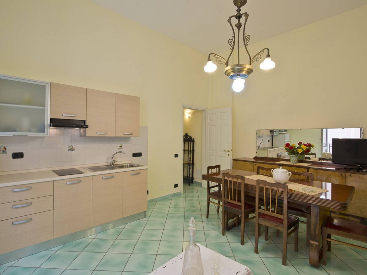 Entire apartment, Vietri Sul Mare 250 - Casa Di Nonna 250.2 in Vietri sul Mare, Amalfi Coast