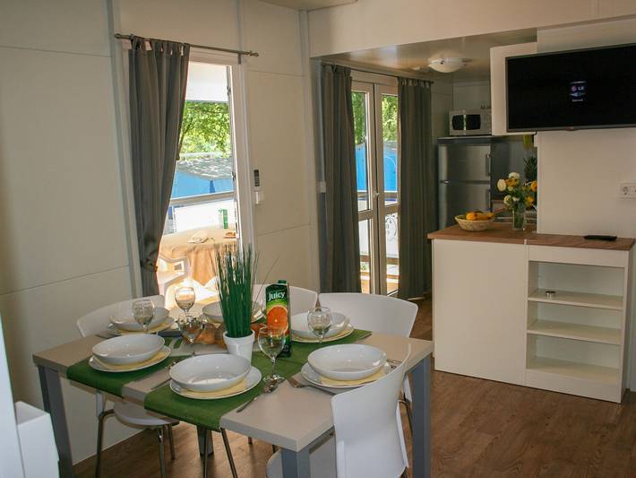 Ferienhaus für 6 Personen, mit Terrasse und Garten in Funtana - 4