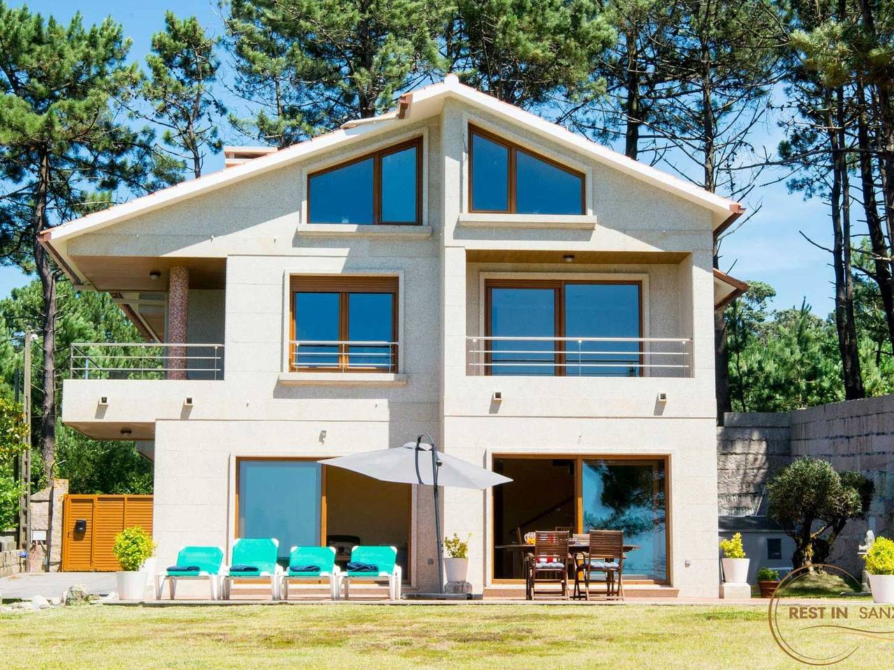 Villa Punta Elmo im Herzen der Küste von Sanxenxo in Sanxenxo, Rias Baixas