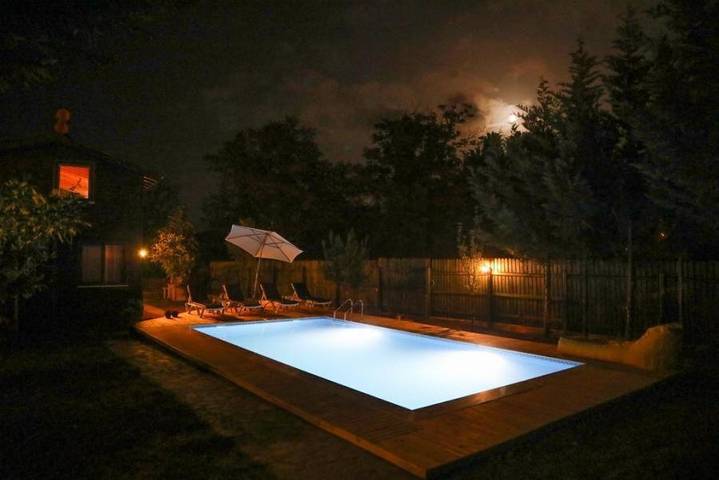 Villa pour 7 personnes, avec jardin ainsi que jacuzzi et piscine à Turquie - 4