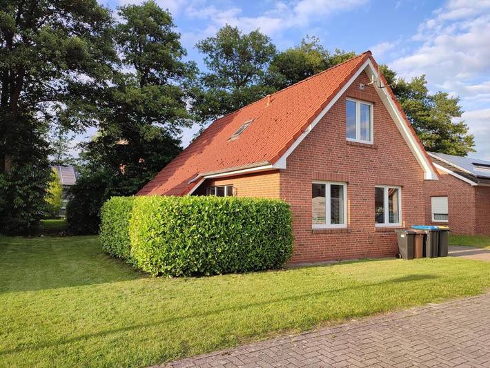 Ferienhaus für 6 Personen, mit Ausblick und Garten in Papenburg