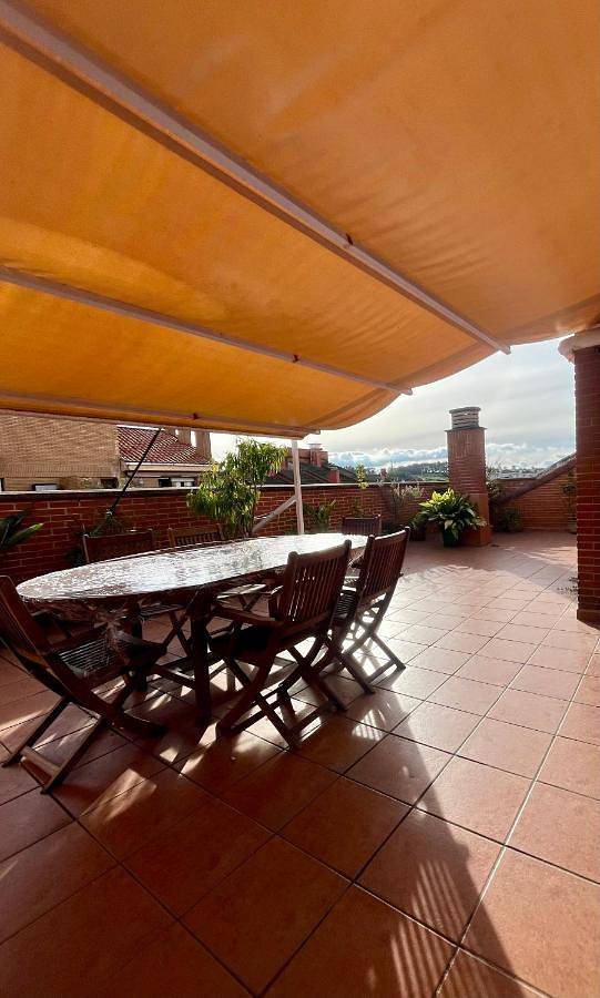 Apartamento de vacaciones para 4 personas, con vistas y terraza - 1