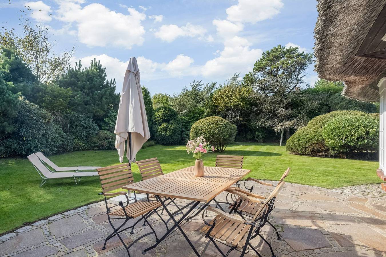 Exklusives 5 Sterne Reetdachhaus für 5 Pers. mit Sauna, Kamin, Garten, Pkw-Stellplatz. in Kampen (Sylt), Sylt