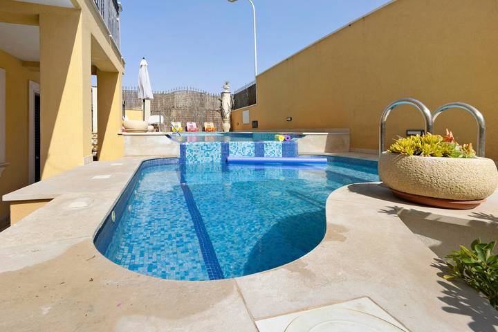 Appartamento per 4 persone, con Giardino a Marina di Ragusa