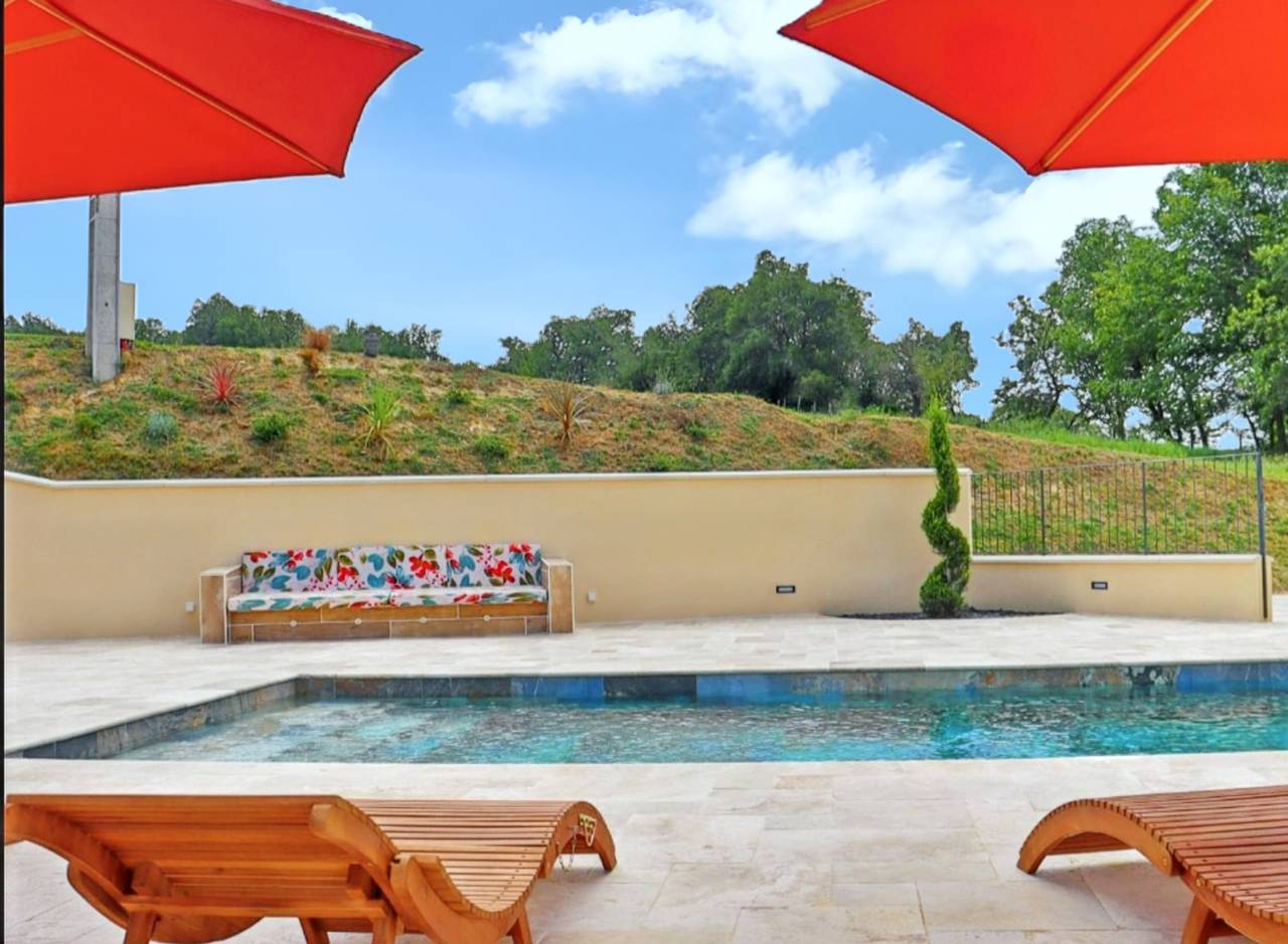 Charming villa in Divajeu with private pool in Divajeu, Die region