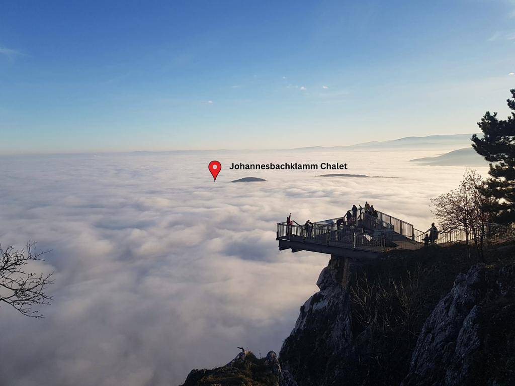 Ganze Ferienwohnung, Johannesbachklamm Chalet - Hot Tub und Panoramablick - Chalet mit Terrasse in Würflach, Wiener Alpen