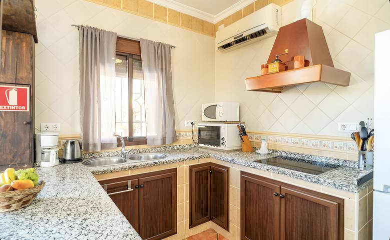 Casa rural para 5 personas, con jardín y vistas al lago, Familias con niños en Sierra de Cádiz - 4