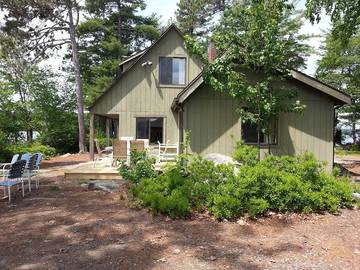 Glamping for 14 People in Tuftonboro, Lake Winnipesaukee, Photo 3