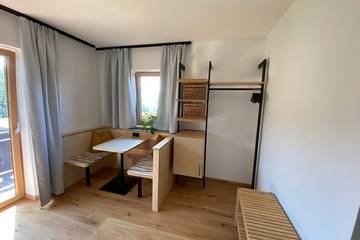 Gîte pour 2 personnes, avec jardin à Wiesing